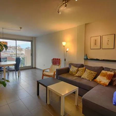Apartament Sleeps 5 With Pool Air Con And Wifi *