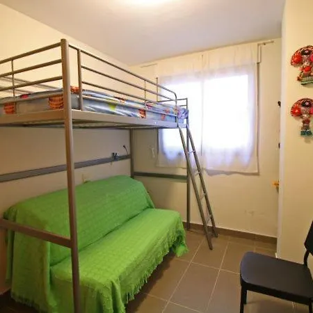 Sleeps 5 With Pool Air Con And Wifi Apartament Calpe